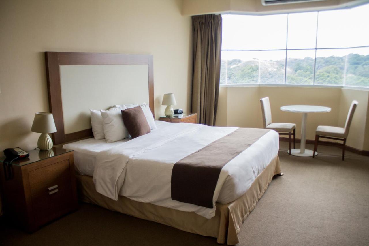 Park & Casino Hotel 4*